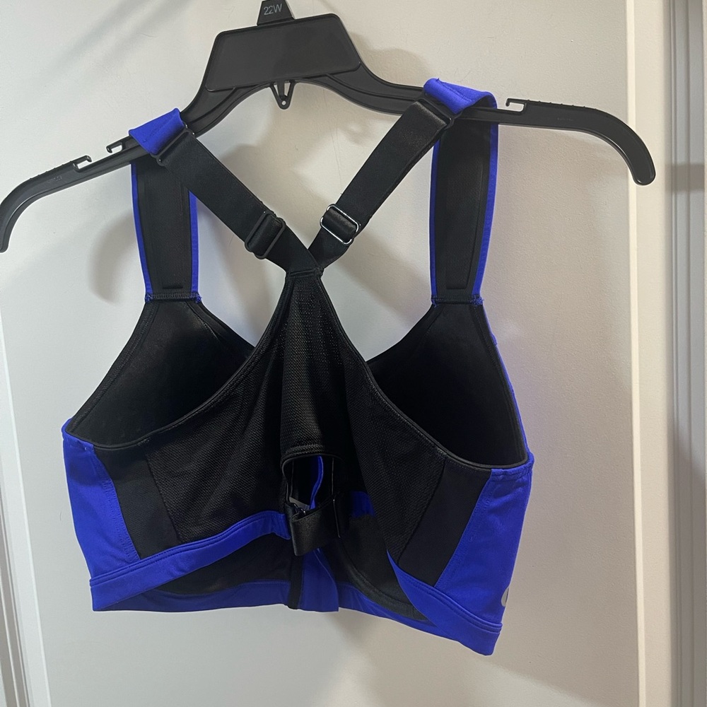Livi Women's Blue Zip-Front Sports Bra Size 36 DD - Picture 2 of 6